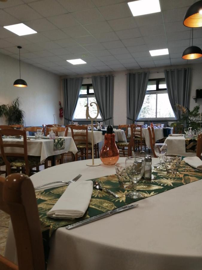 Hotel Restaurant La Grenouillere Vitré Eksteriør billede
